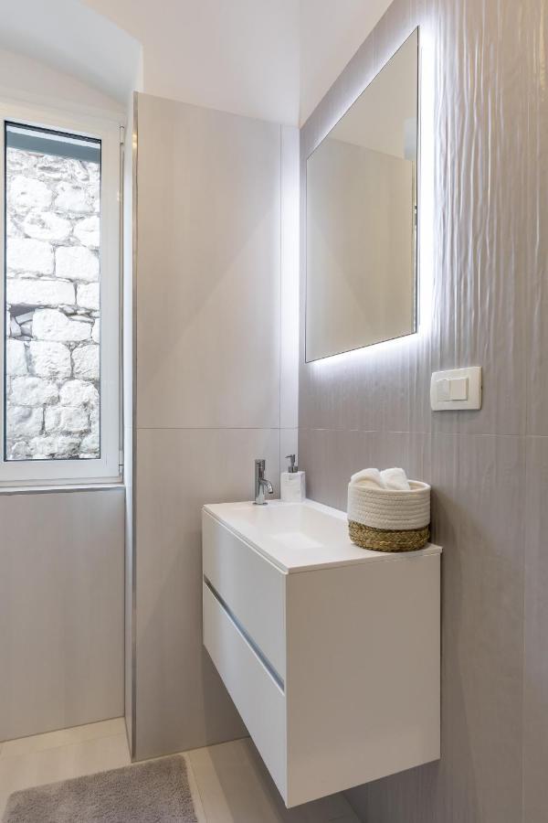 Adriatik Lux Teatro 2 Apartment Split Exterior photo
