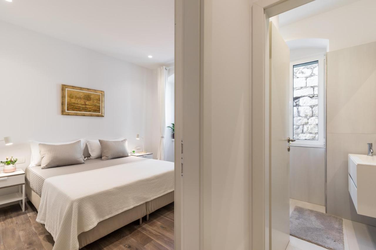 Adriatik Lux Teatro 2 Apartment Split Exterior photo